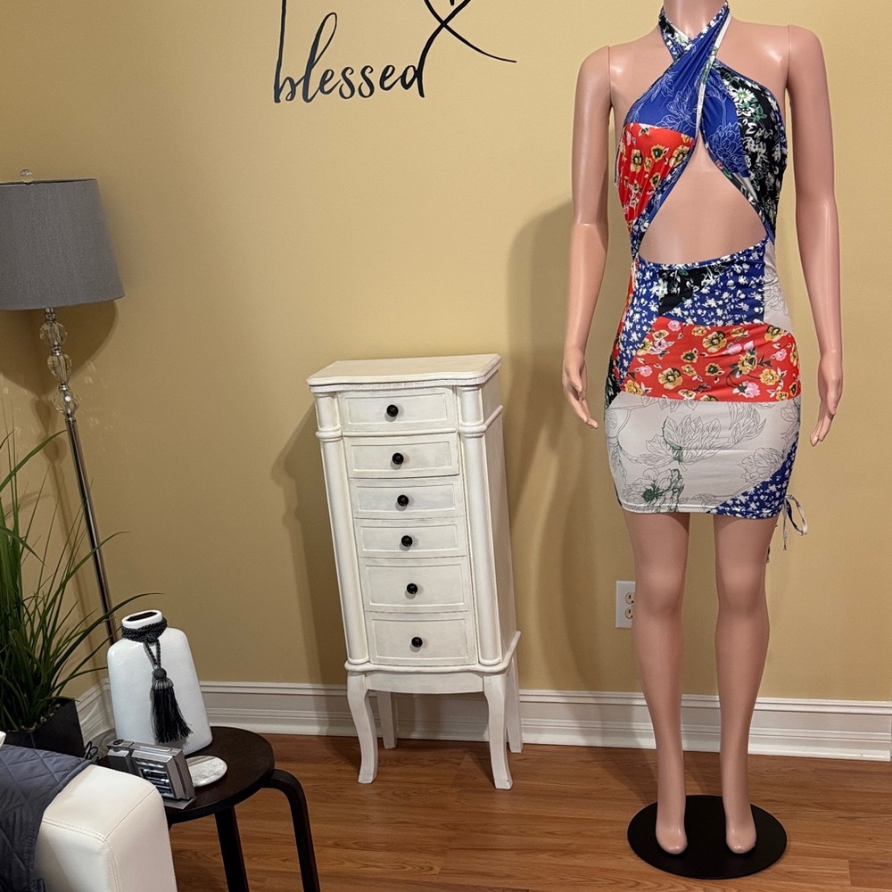 Multicolor Halter Neck Cutout Backless Bodycon Dr… - image 1